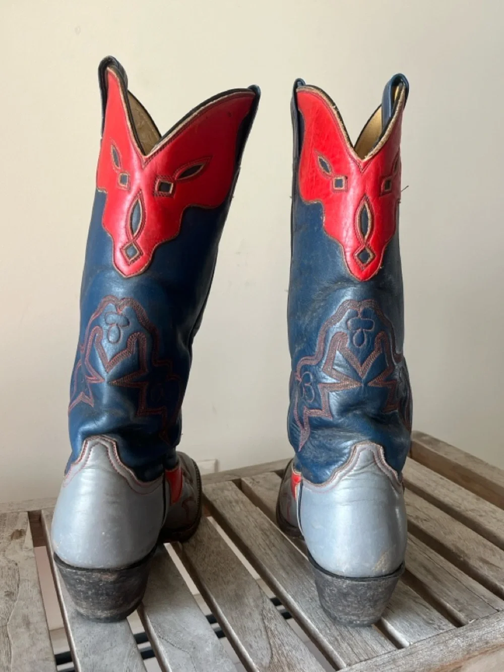 Vintage Laramie Handmade Western Boots Tri Color Red Blue Gray Leather Size 7 - Picture 8 of 17
